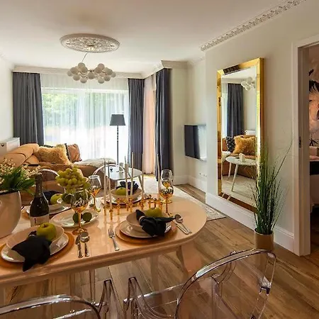 Trevilles - Golden Eye Apartman